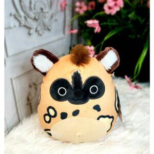 Deeto The African Wild Dog Squishmallow 7.5in NWT